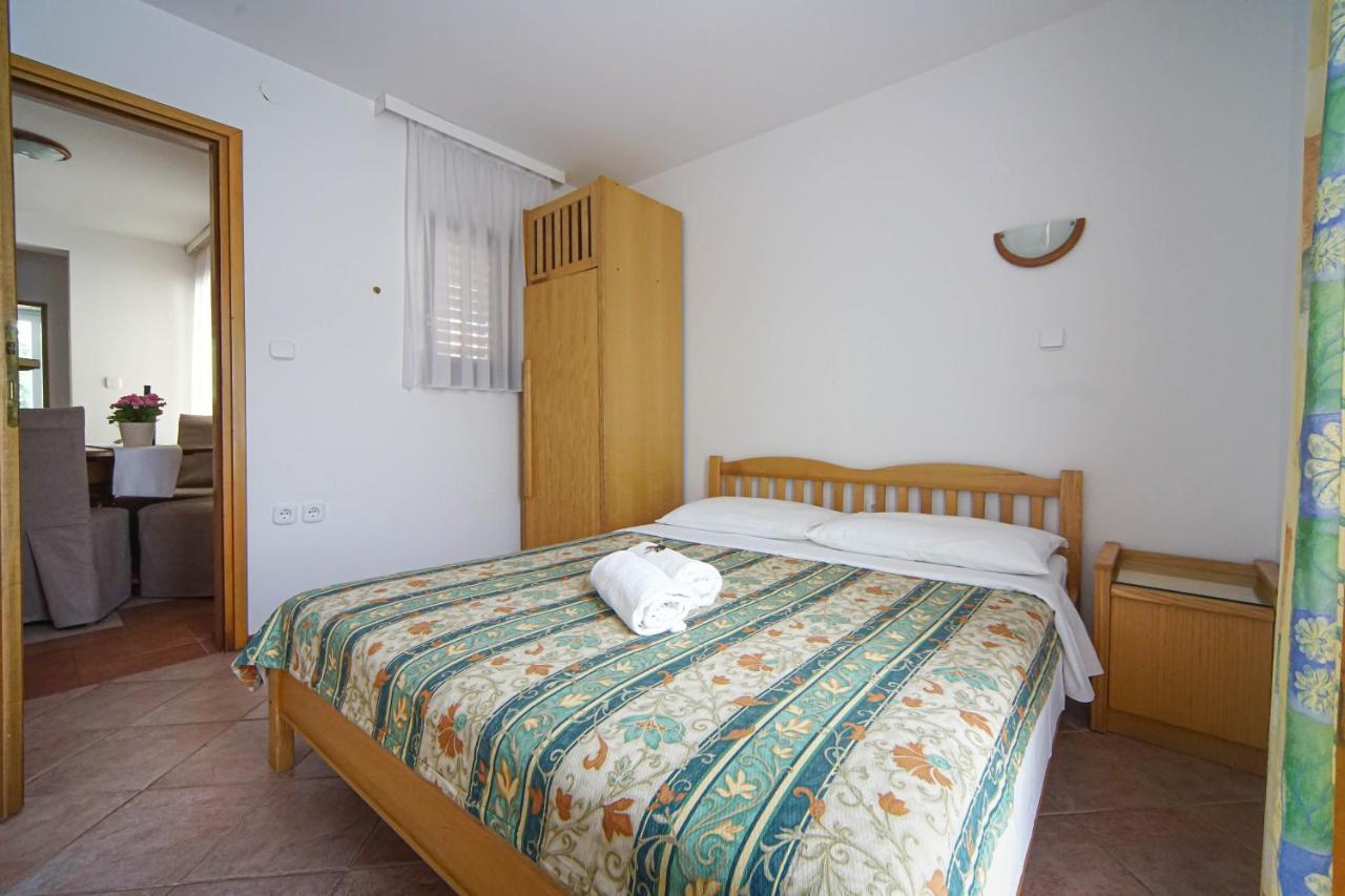 Apartments And Rooms Degra Umag Eksteriør bilde